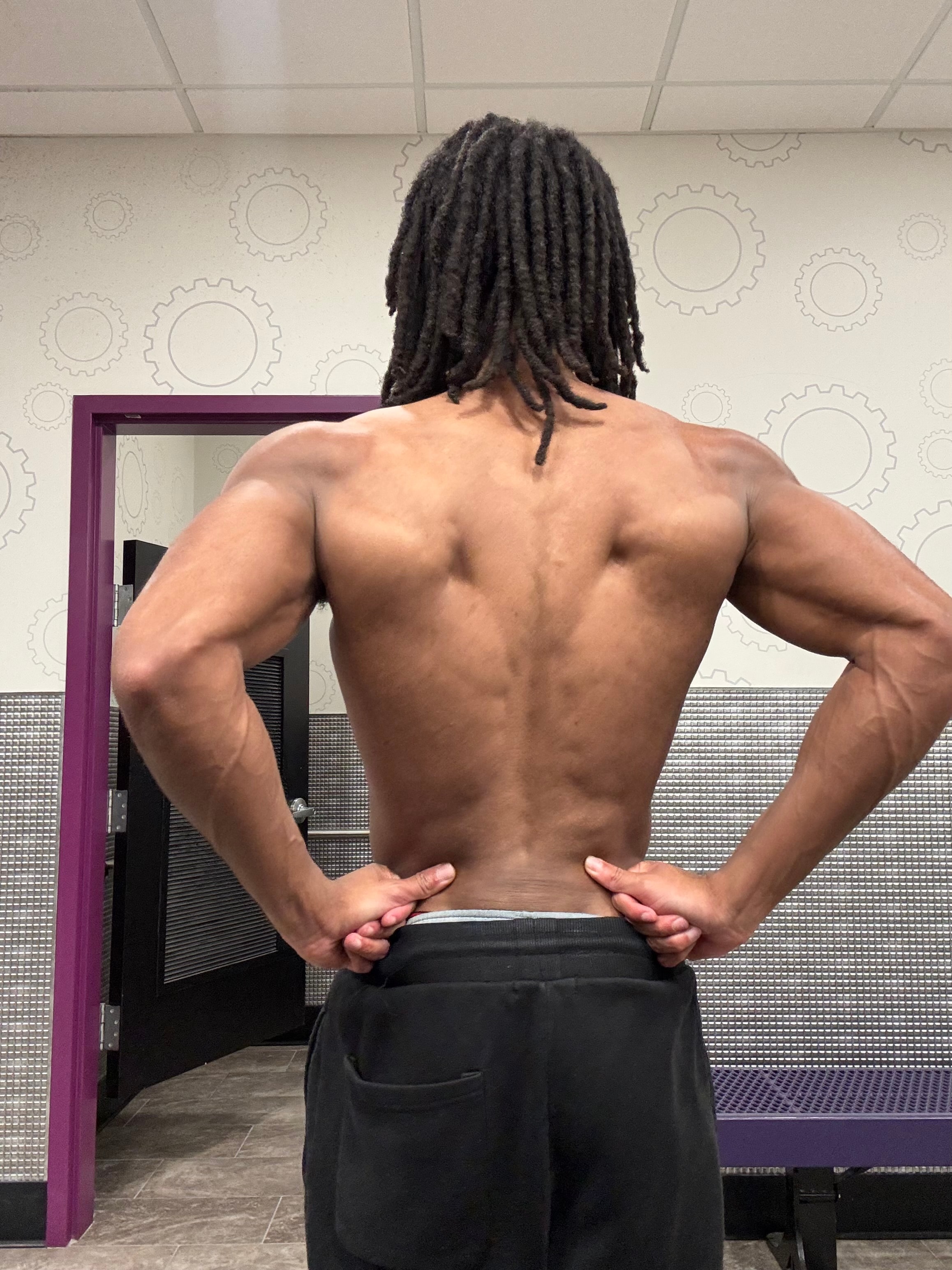 Jerome Golden — back lat spread pose