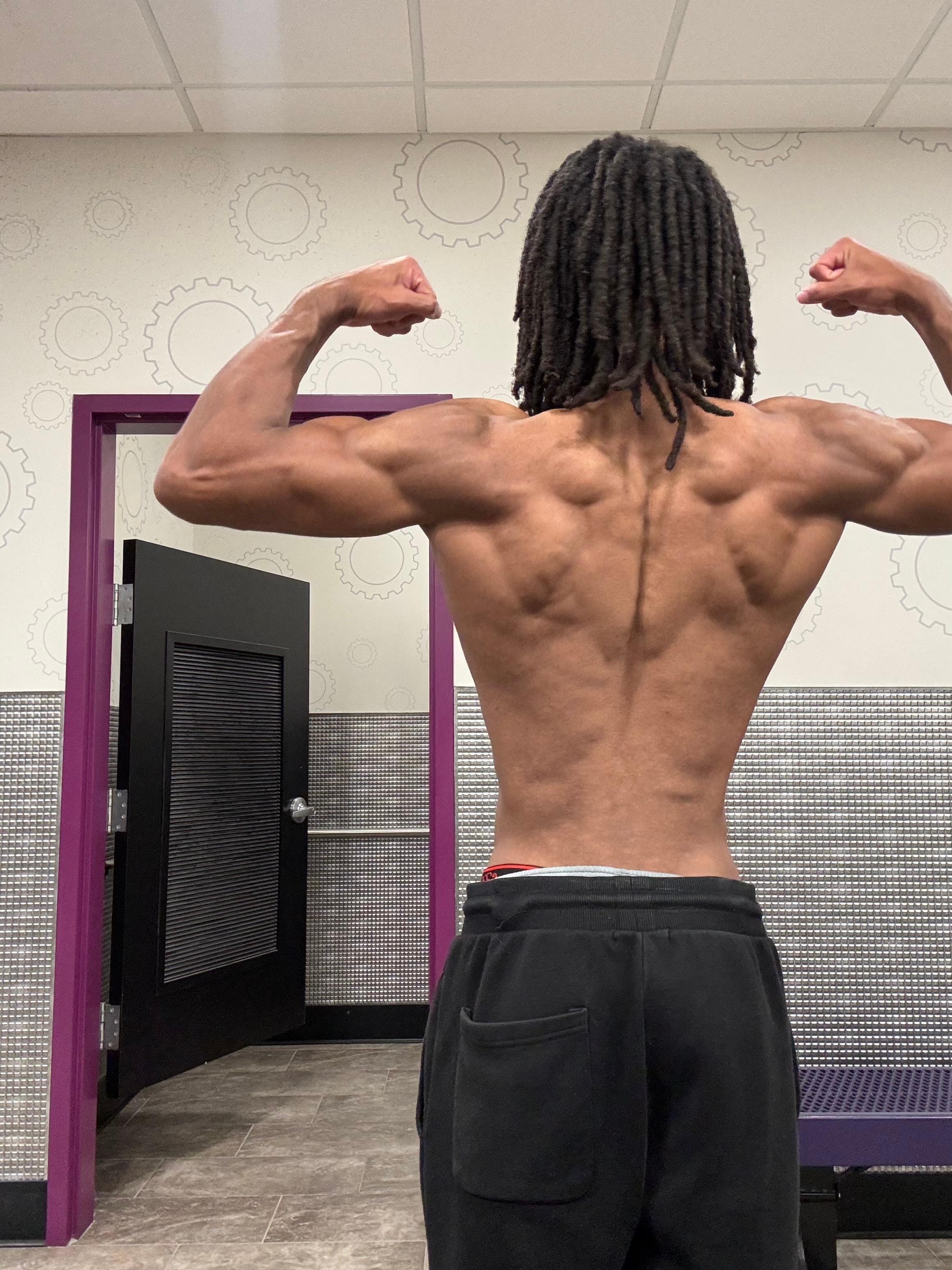 Jerome Golden — double bicep pose back